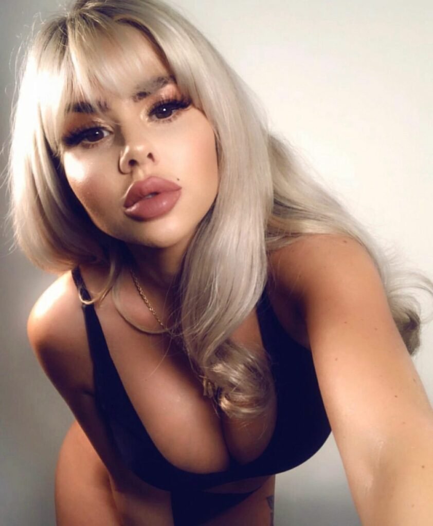 Hannah Elizabeth for oc.360athletic.co.uk