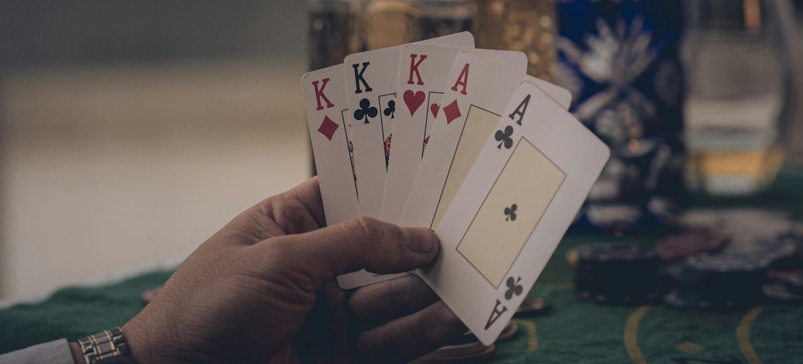 winning poker hands with a full house